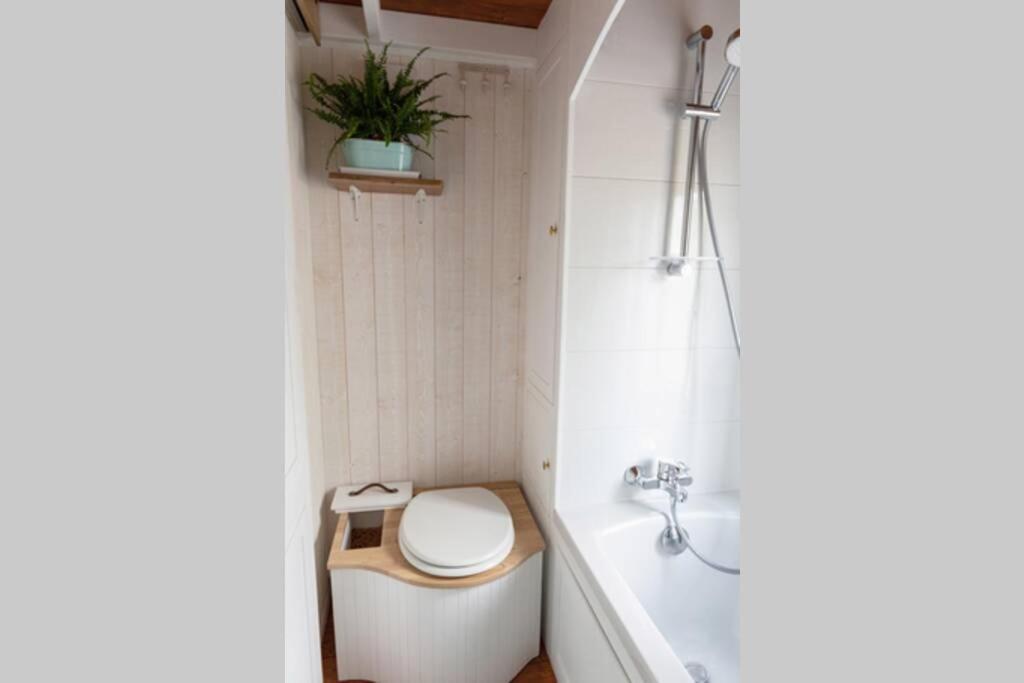 Willa Tiny House En Baie Du Mont-Saint-Michel Dol-de-Bretagne Zewnętrze zdjęcie